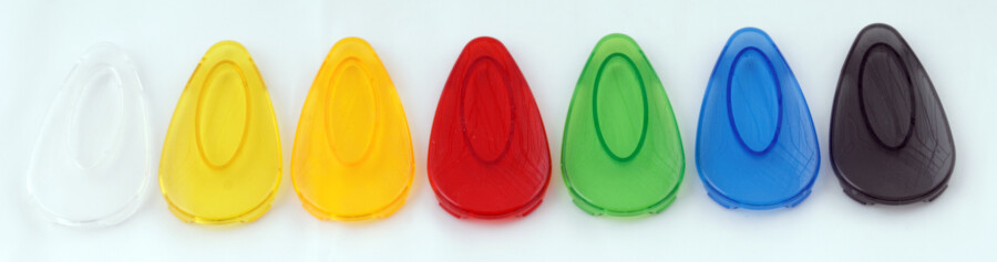 Ein Satz farbiger Seifen Dispenser Auffüllungen, erhältlich in Weiß, Gelb, Orange, Rot, Grün, Blau und Schwarz. Passend für Seifen Dispenser im Badezimmer oder in der Küche.